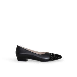 Lola Studs Black 37
