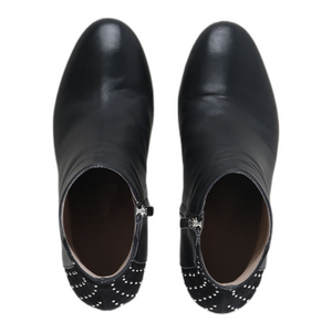 Mathilde Studs Black 38