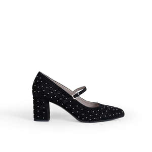 Lovely Lili Studs Black 38