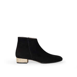 Sigrun Black 40