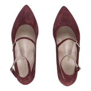 Coco Burgundy 38