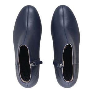 Faye Midnight 36