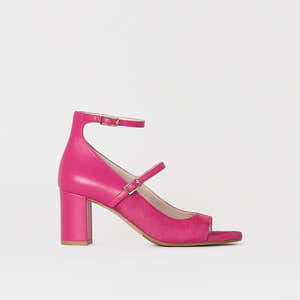 Lili Sandal Fuxia 39