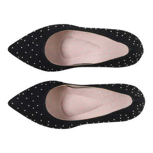 Daya Studs Black 36