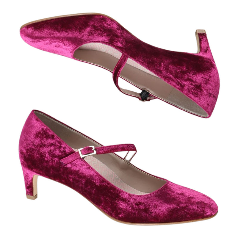 Moxie Cerise 38
