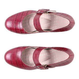 Elisa Wine 36