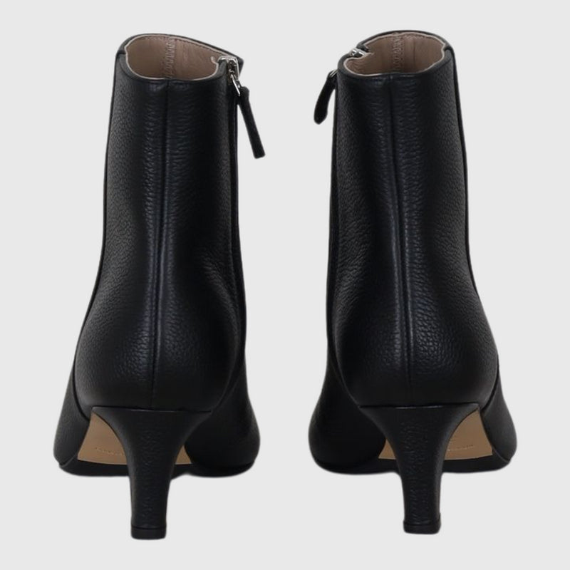 Fiorella Black 40