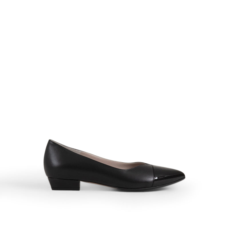 Lola Black 38