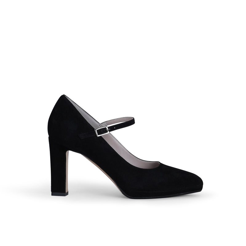 Stella Black 39