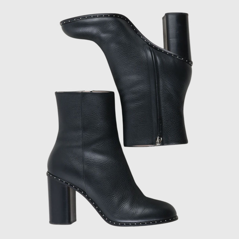 Saga Black 40
