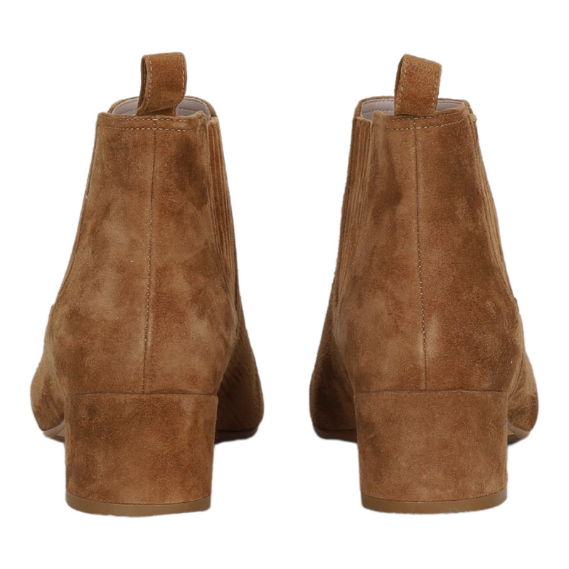 Michelle Toffee 38