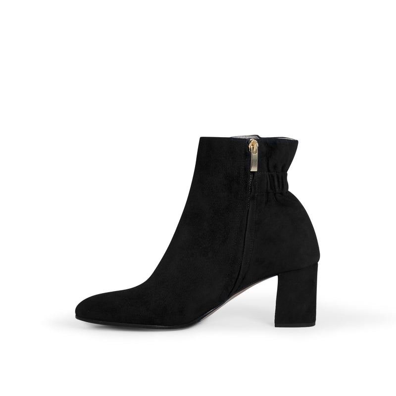 Anna Boot Black