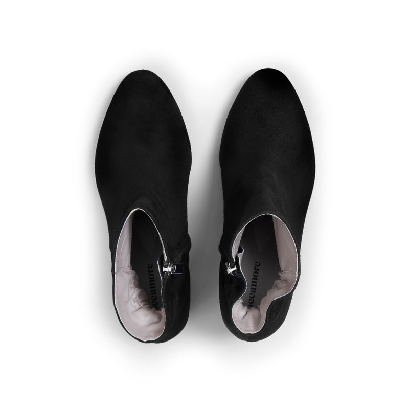 Anna Boot Black