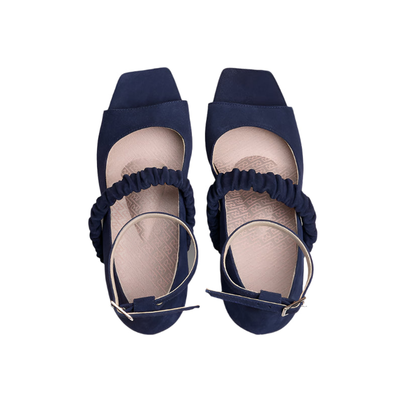 Madeleine Midnight
