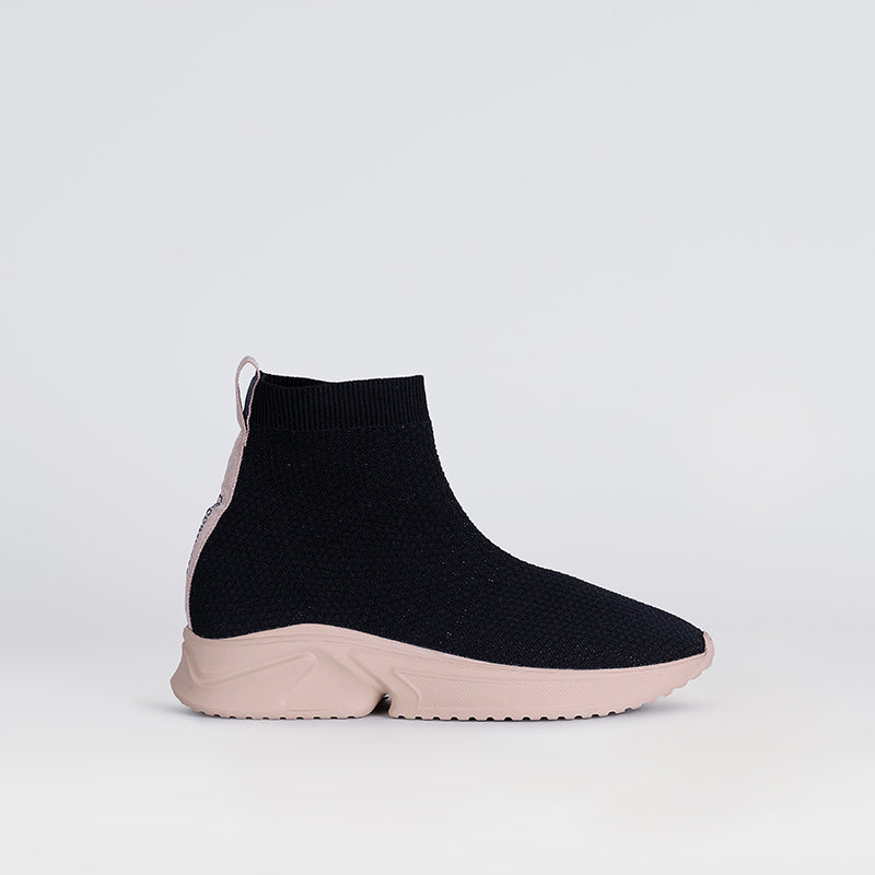 Racva Sneaker Boot Black