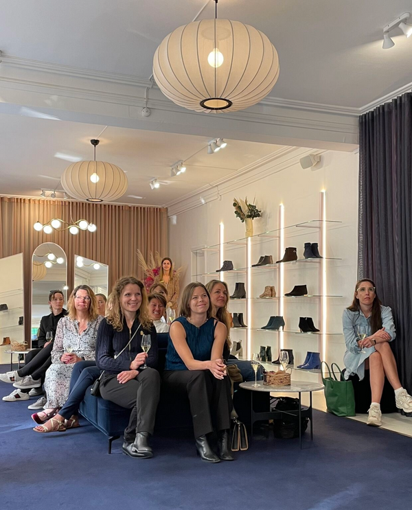 roccamore arrangement private shopping