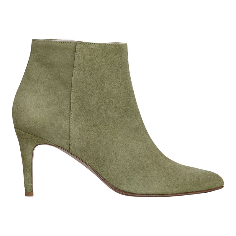 Sylvia Green 41