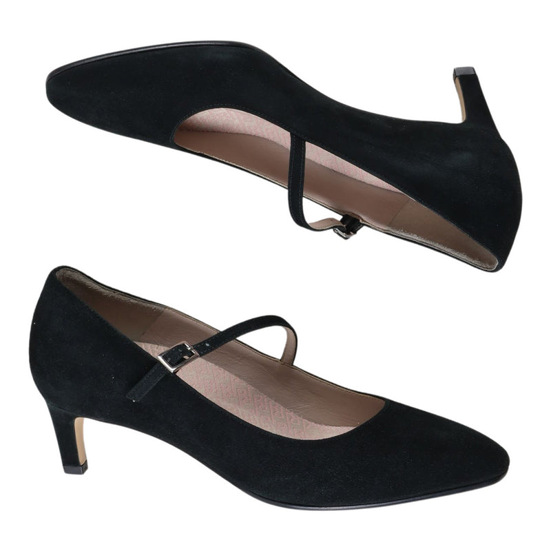 Moxie Black 37