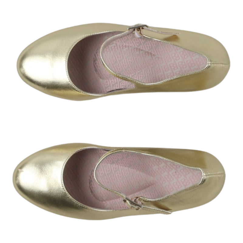 Halle Gold 36