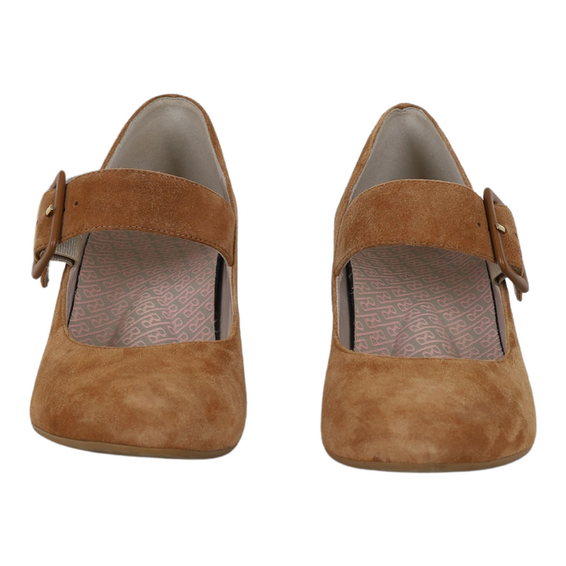 Elisa Toffee 40