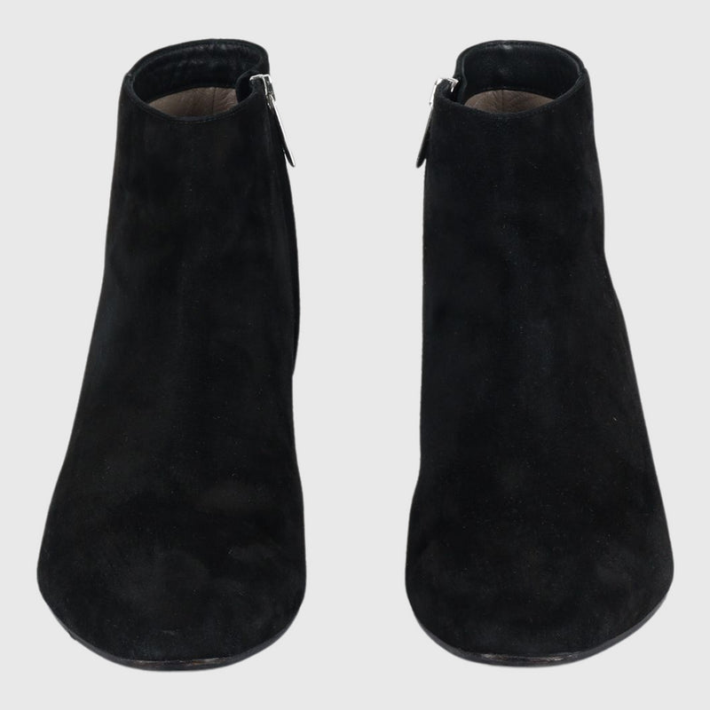 Marta Black 40