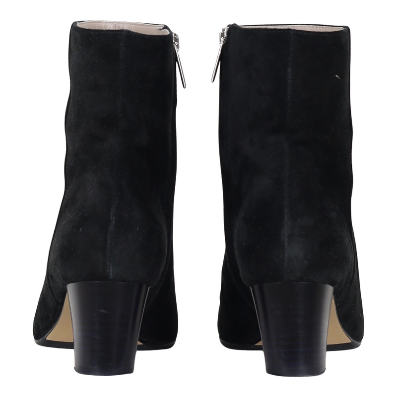 Bella Black 38