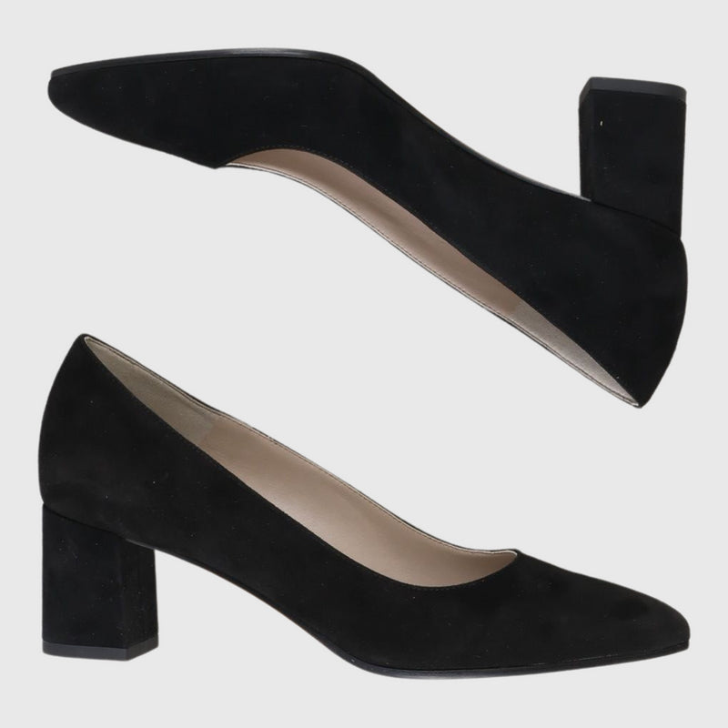 Camilla Black 38