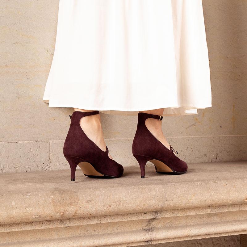 Coco Burgundy