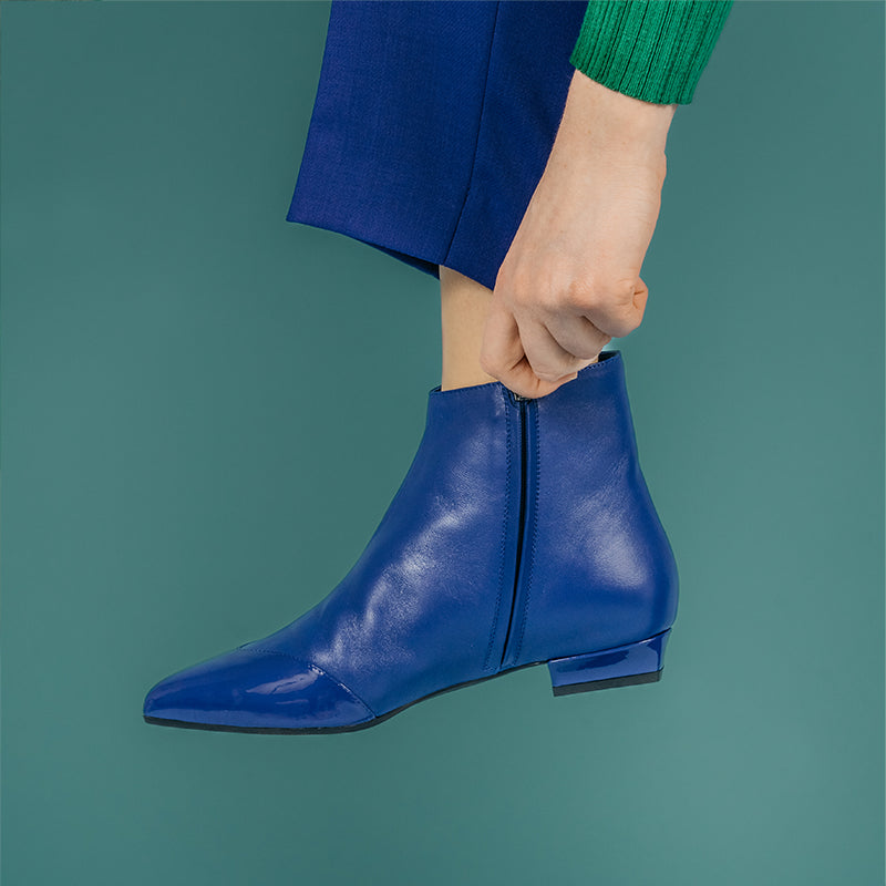 Lola Boot Iris