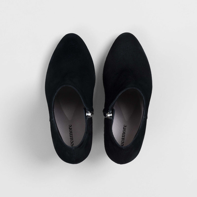 Penny Boot Black